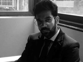 FIRST LOOK: 'ओमेर्ता' में राजकुमार का पहला लुक जारी