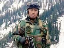 यूपी: मुठभेड़ में शहीद हुए हंगमन दादा अशोक चक्र से सम्मानित