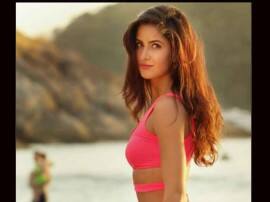 Katrina Kaif Latest Hot In Baar Baar Dheko Movie Photos बार-बार देखो: कैटरीना ने बिकिनी लुक के लिए 7 किलो वजन घटाया, देखें Pics
