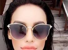 एक्स BIGG BOSS कंटेस्टेंट का दिलकश बिकनी अवतार