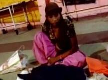 एंबुलेंस न मिलने पर बेटी का शव रातभर गोद में लेकर बैठी रही इमराना, DM ने कहा-कराएंगे जांच