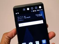 LG ने लॉन्च किया दुनिया का पहला एंड्रॉयड 7.0 नॉगट ओएस वाला स्मार्टफोन V20