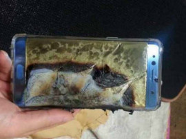 सैमसंग को महंगा पड़ा अपना नया स्मार्टफोन नोट 7