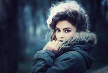 सर्दियों में इस तरह दिखें स्टाइलिश और आकर्षक!