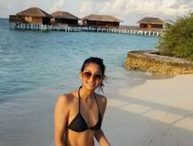 इंटरनेट पर छाई पूनम ढिल्लन की 21 साल की बेटी पलोमा की तस्वीरें!