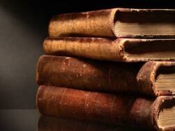 ई-रीडिंग के दौर में भी पुरानी किताबों की मांग बरकरार