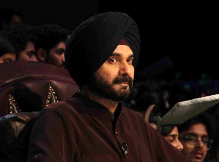 इससे पहले खबरें थी कि सिद्धू पंजाब में चुनावों की तैयारियों के मद्देनज़र सिद्धू शो छोड़ रहे हैं.