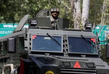 In Pics: डरा पाकिस्तान, इस्लामाबाद के आसमान में उड़े F16 फाइटर जेट्स