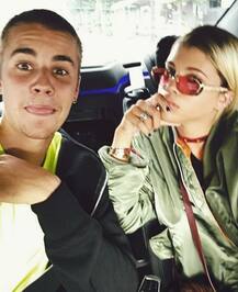 फिर से हुआ जस्टिन बीबर का ब्रेकअप, ढूंढ रहे हैं नई गर्लफ्रेंड 