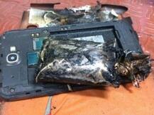 गैलेक्सी नोट 2 स्मार्टफोन फटने की घटना पर DGCA से मिले सैमसंग अधिकारी