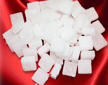 खांसी-जुकाम से लेकर जोड़ों का दर्द तक ठीक कर सकता है कपूर! 