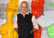 पाकिस्तानी कलाकारों को भारतीयों पर हमले की निंदा करनी चाहिए : अनुपम खेर