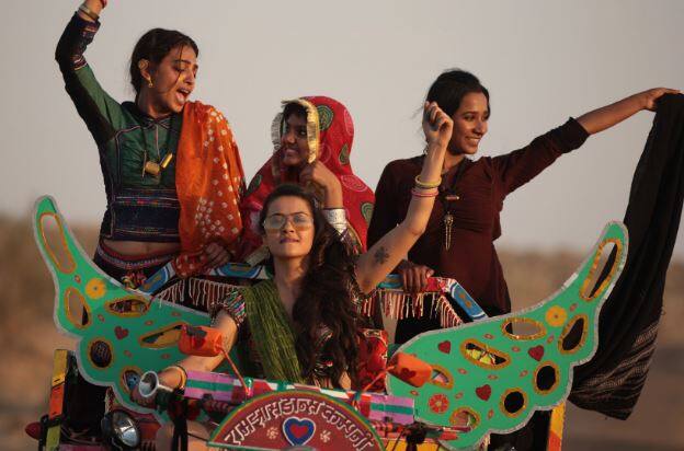 आपको बता दें कि तनिष्ठा ने अपने बड़े फेसबुक पोस्ट में इसे घुटनभरा अनुभव बताया है.