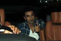 रनबीर कपूर ने आदित्य और अर्जुन के साथ सेलिब्रेट किया बर्थडे, देखें तस्वीरें