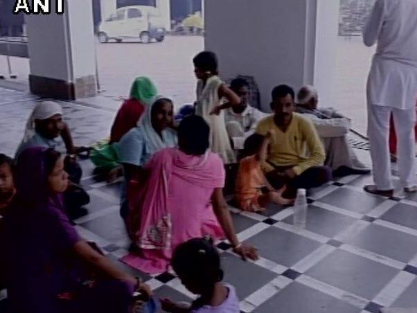 देखें तस्वीरें.