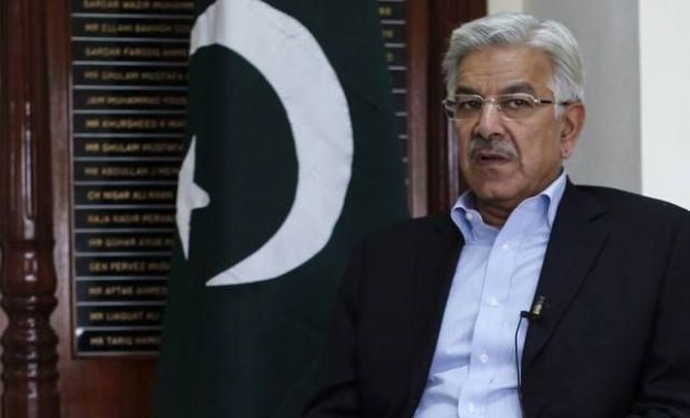 Pakistan Defence Minister Khawaja Asif supports Congress-National Conference alliance કાશ્મીર ચૂંટણી વચ્ચે પાકિસ્તાનના સંરક્ષણ મંત્રીનું ભડકાઉ નિવેદન, કહ્યુ '370 પર અબ્દુલ્લા-કોંગ્રેસ ગઠબંધન PAK સાથે  '