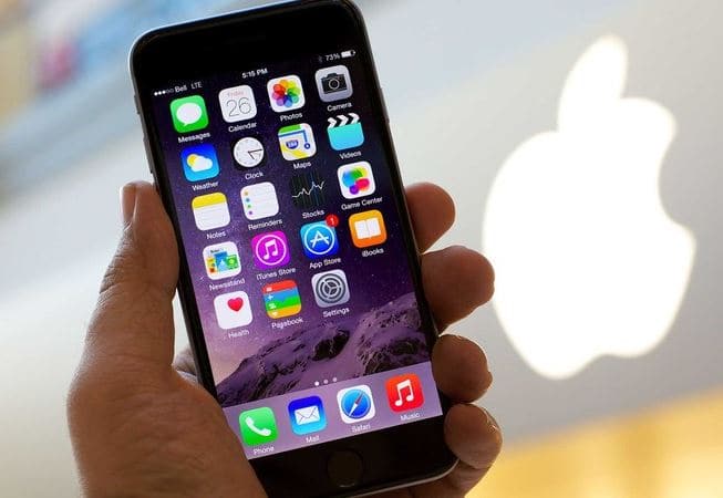  iPhone 6 आईफोन 6 (16 जीबी) फ्लिपकार्ट पर एपल आईफोन6 29,999 रुपये में उपलब्ध है वहीं लॉन्च के वक्त इस आईफोन6 की कीमत 53,000 रुपये थी. आज आईफोन पर बेस्ट डील पा सकते हैं.