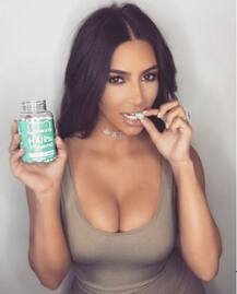 किम कर्दशियां पर अनजान नकाबपोशों ने तानी बंदूक