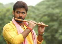 कलाकार लोगों की भावनाओं की कद्र करें: पवन सिंह