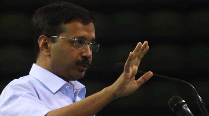 केजरीवाल के इस बयान के बाद से उन्हें पाकिस्तानी मीडिया में उन्हें हीरो की तरह पेश किया गया और साथ ही देशभर में लगातार उनकी आलोचना हो रही है.