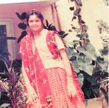 मल्लिका के बचपन की वायरल तस्वीर का सच