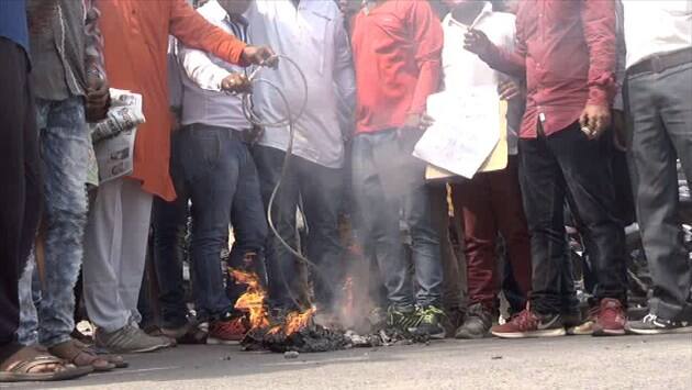 विरोध प्रदर्शन में जमकर चाइना के सामान के विरोध के नारे लगाये और साथ ही पाकिस्तान मुर्दाबाद के नारे लगाये गए