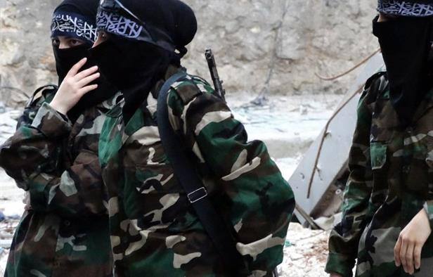 प्रतीकात्मक तस्वीर: एटीएस की टीम को अभी तक अलाना से जो दस्तावेज, मोबाइल फोन और पेन ड्राइव हाथ लगे हैं उससे भी इस बात के संकेत मिले हैं. अलाना के मोबाइल फोन में ढेर सारी ऑडियो क्लिप्स हैं, एटीएस की टीम इनका विश्लेषण करने में लगी है. पेन ड्राइव की फाइलों की भी छानबीन की जा रही है.