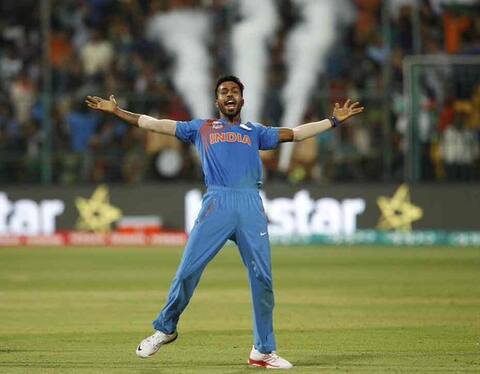 INDvsNZ: इस खिलाड़ी को मिल सकता है वनडे में अपना जलवा दिखाने का मौका INDvsNZ: इस खिलाड़ी को मिल सकता है वनडे में अपना जलवा दिखाने का मौका