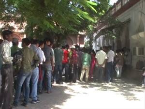 14 oct agra sharad purnima tikat parytak pareshan 001