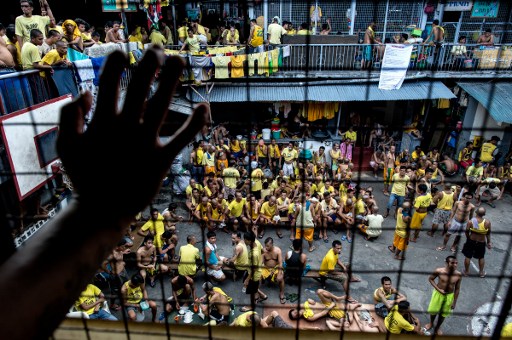 फिलीपीन्स के इन कैदियों की जिंदगी देख दंग रह जाएंगे आप!