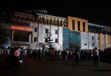 IN PICS: भुवनेश्वर के निजी हॉस्पिटल में लगी भीषण आग, 22 की मौत