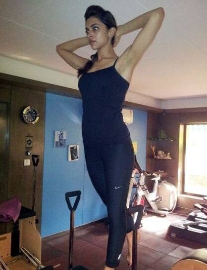 दीपिका पादुकोण की तरह चाहते हैं पतली कमर, तो अपनाएं उनके सीक्रेट!