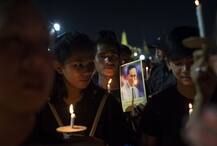 राजा के जाने के गम से नहीं उभर पा रहे हैं थाइलैंड के लोग!