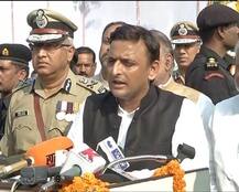 पढ़ें: रविवार को \'समाजवादी परिवार\' में मचे घमासान की 5 बड़ी बातें