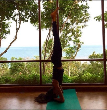 OMG: ... तो इस वजह से इस हीरोइन की कमर हो गई है इतनी सेक्सी!  