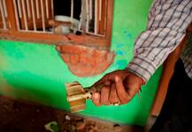 पाक गोलीबारी में मारे गए शख्स के परिवार के लिए मुआवजे का ऐलान किया