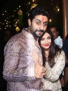 फिल्म \'ऐ दिल है मुश्किल\' की कंट्रोवर्सी के बाद अभिषेक के साथ कुछ इस अंदाज में नजर आईं ऐश्वर्या