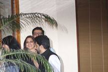 PICS: ऐश्वर्या ने सोनाली बेंद्र, मनीष मल्होत्रा सहित कुछ खास दोस्तों के साथ सेलिब्रेट किया बर्थडे