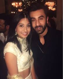 पूनम ढ़िल्लोन की बेटी पलोमा ने रणबीर संग सेल्फी ली