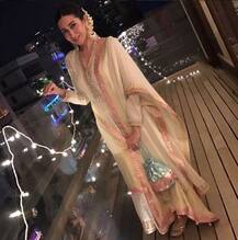 तो अनुष्का नहीं थी विराट का पहला प्यार...!