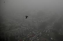 स्टडी में दावा- वायु प्रदूषण से हुई मौतों में 25 फीसदी घरेलू उत्सर्जन के कारण, इनमें टल सकती थी एक चौथाई मौत