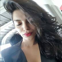 500-1000 नोट बंद: सोनाली राउत को कुक से पैसे लेकर करना पड़ा चिकन ऑर्डर!