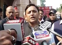 नोटबंदी पर बोले अखिलेश, ‘मोदी ने कड़क नहीं कड़वी चाय दी, जनता परेशान है’