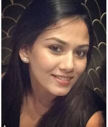 IN PICS: मीरा के साथ डीनर डेट पर नजर आए शाहिद !