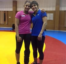 \'हानिकारक बापू\' गाने ने बचपन की यादें ताजा कर दीं: फोगट सिस्टर्स