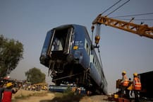 कानपुर रेल हादसा: चश्मदीदों ने बताई हादसे की चौंकाने वाली वजह !