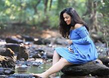 IN PICS: टीवी एक्ट्रेस मानसी पारेख ने शेयर की बेबी बंप की तस्वीरें