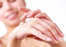 ... तो ऐसे विंटर्स में भी स्किन रहेगी सॉफ्ट एंड स्मूथ