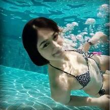 चार मिलियन फॉलोअर्स पूरे होने पर इलियाना ने पोस्ट की अंडर वॉटर तस्वीरें