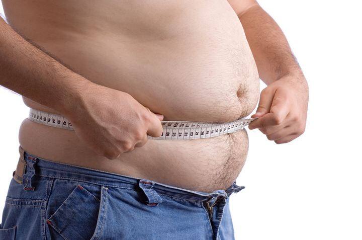 बोस्टन स्थित हार्वड स्कूल ऑफ पब्लिक हेल्थ के शोधकर्ताओं द्वारा की गई रिसर्च के मुताबिक, रोजाना सफेद चावल खाने से ना सिर्फ आप कैलेारी का बहुत ज्यादा सेवन कर रहे हैं बल्कि आप टाइप 2 डायबिटीज और मोटापे को भी बुलावा दे रहे हैं.